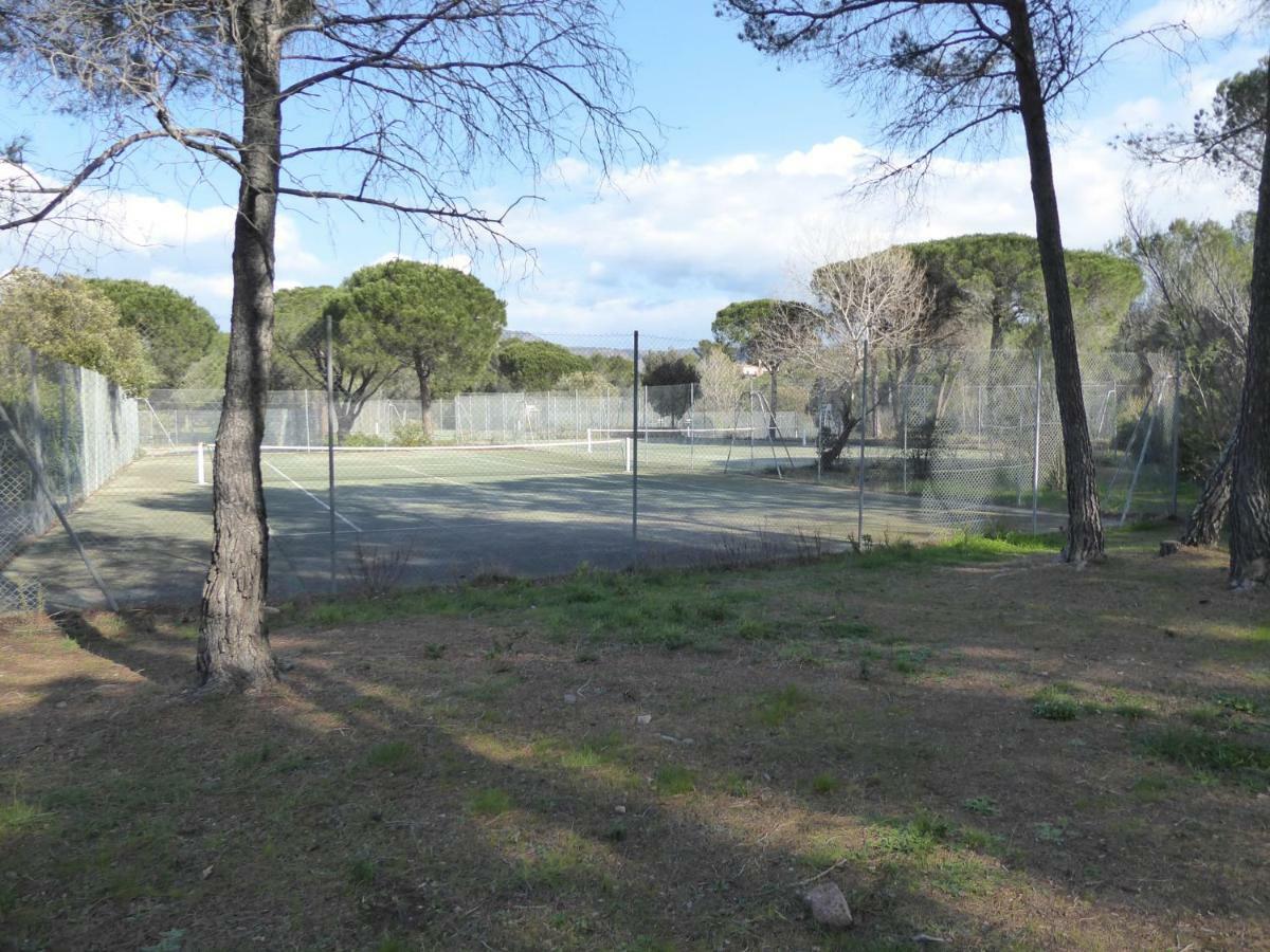 Residences Du Golf Saint-Raphaël Kültér fotó